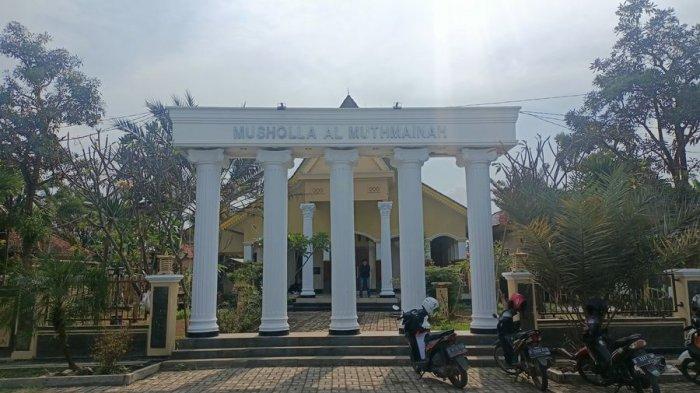 Indahnya Masjid Al-Muthmainah, Masjid Bergaya Eropa di Pelosok Indramayu